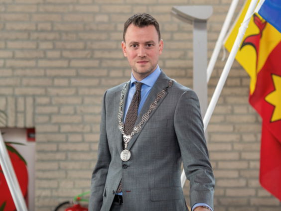 Jongste burgemeester van Nederland Robbert-Jan van Duijn over burgemeesterschap in coronatijd