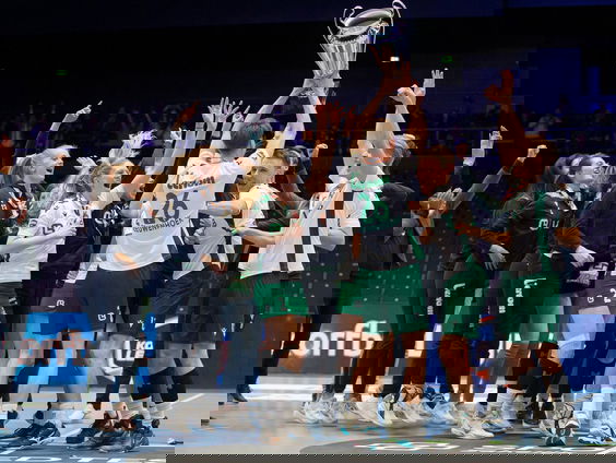 Belgische Lise van Maldeghem crosst landsgrenzen om korfbaldroom waar te maken: 'Ze is een ruwe diamant'