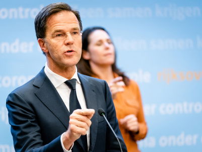 Stand.nl: Het kabinet pakt de coronacrisis goed aan