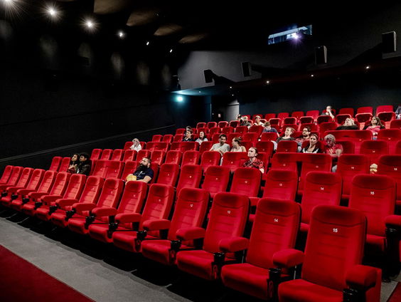 Stand.nl: Met alle versoepelingen wordt anderhalve meter onhoudbaar