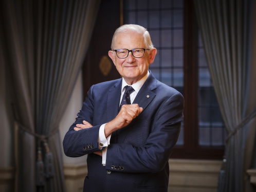 Pieter van Vollenhoven over overleden pianist Louis van Dijk