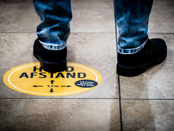 Ook strengere coronamaatregelen in supermarkten