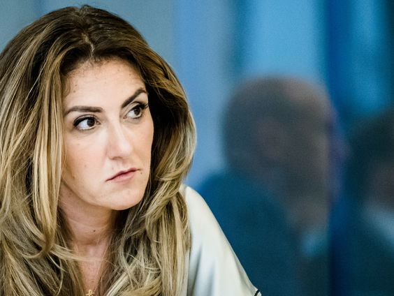 Vrouwelijke Nederlandse Syriëganger wil terug naar Nederland