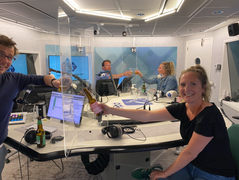 Zusjes Do en Tessel de Heij vieren 5-jarig jubileum biermerk Gebrouwen door Vrouwen