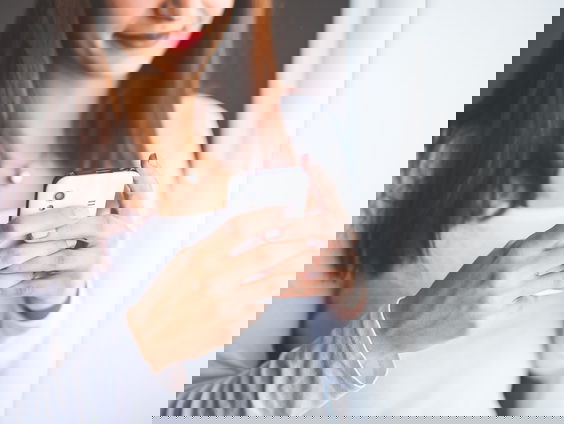 Ik Durf Het Bijna Niet Te Vragen: is vreemdgaan altijd funest voor je relatie?