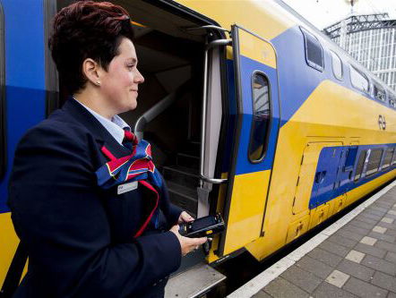 Waarom NS-medewerkers staken in Zwolle en Den Haag