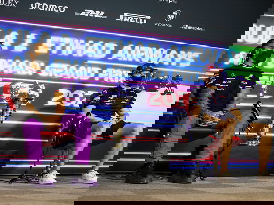 Hamilton en Verstappen leven toe naar zinderende F1-apotheose: vandaag de persconferenties