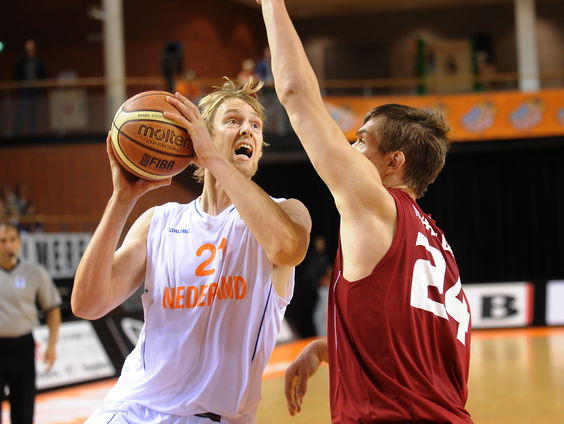 Slechte knieën dwingen basketballer Norel tot stoppen: 'Zit er niet meer in'