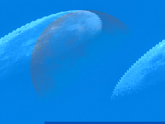 Wakker blijven voor de blauwe maan, is het het waard?