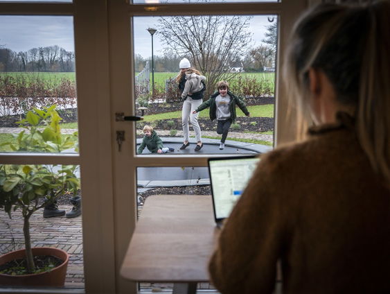 Thuiswerken en thuisonderwijs: wat kunnen werkgevers doen?