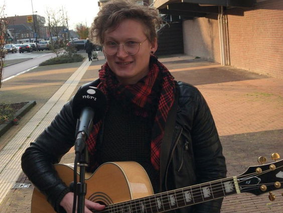 Tim Kamphuis met Mixed Signals