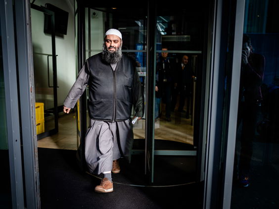 Imam Suhayb Salam gaat in debat met SP-Kamerlid Jasper van Dijk