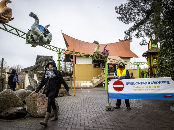 Directeur Avonturenpark Hellendoorn: ‘Testen heeft voor attractieparken geen zin’