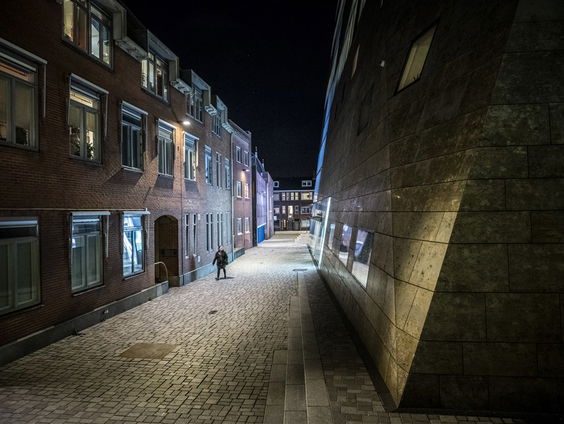 Stand.nl: De avondklok moet er snel komen