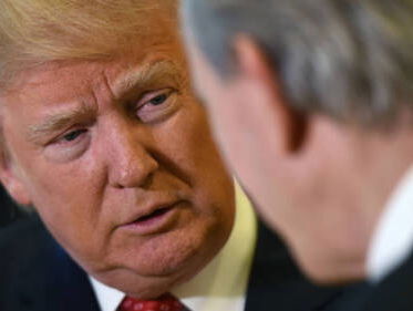 'Russen hebben compromitterende informatie over Trump'