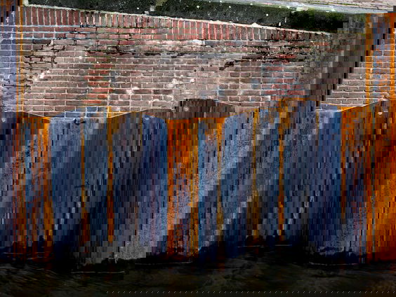 Amsterdam is nog lang niet jarig