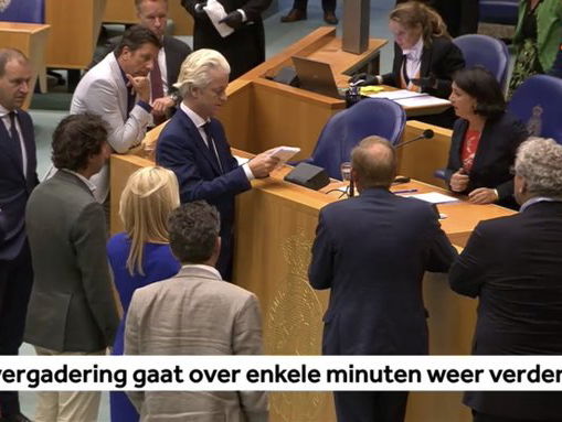'Weglopende' politici in corona-debat 'gênante vertoning'