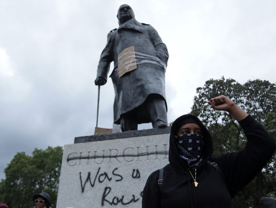 Wat te doen met standbeelden van ‘foute’ historische figuren?