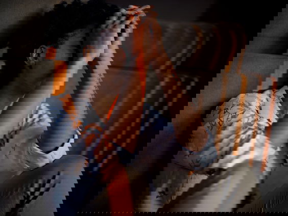 Eenzaamheid en stress onder studenten: 'praat erover'