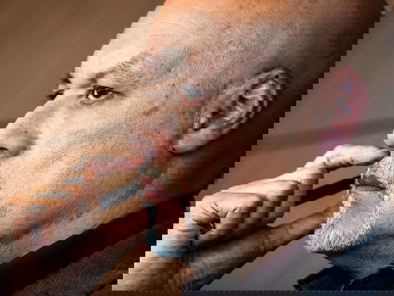 Advocaat Onno de Jong is kritisch over de veiligheid van de naasten van kroongetuigen "De minister is er ...