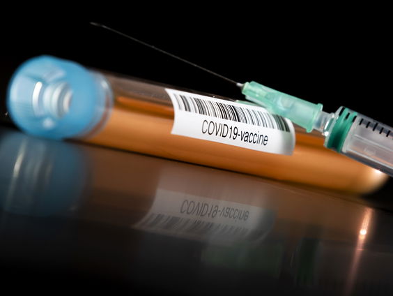 Hoe zorgen we ervoor dat het coronavaccin eerlijk wordt verdeeld?