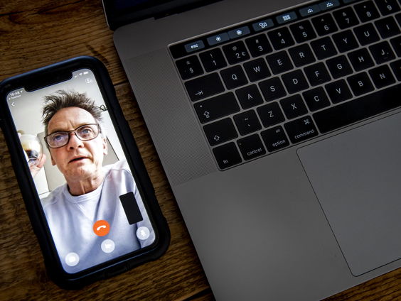 Digitalisering in de zorg: goed idee?