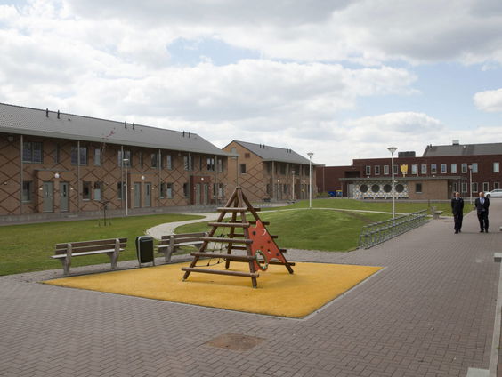 Vijf ton voor tien gemeenten die overlast van asielzoekers willen aanpakken