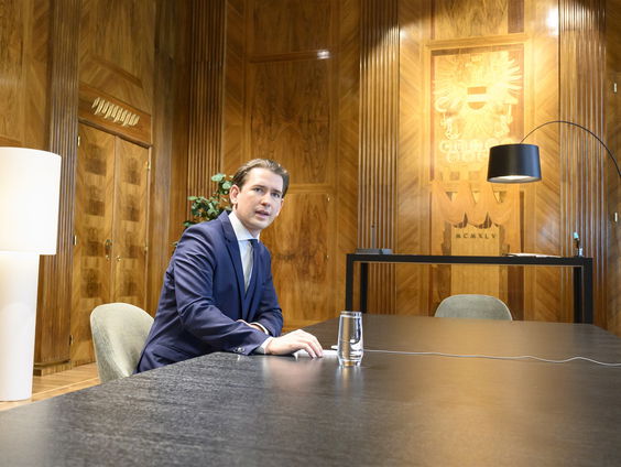 Appjes brengen Sebastian Kurz in het nauw