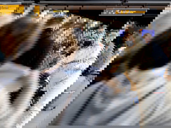 RIVM roept jongeren op zich te laten testen na vakantie