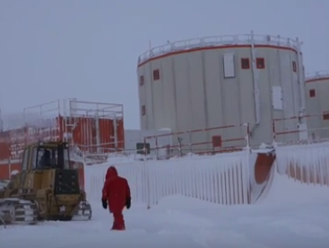 Floris van den Berg: 'Alles bevriest bij min 110 graden op Antarctica'