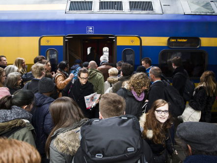 NS verwacht recorddrukte in september