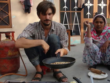 Al pannenkoeken bakkend de wereld over