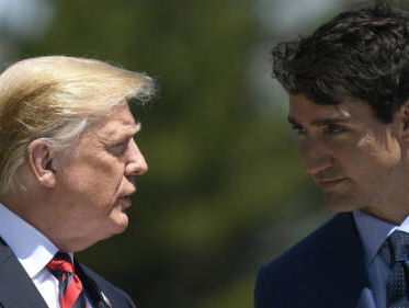 Adviseurs Trump doen aanval: 'speciale plek in de hel' voor Trudeau
