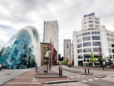 Wat leveren grote bedrijven de samenleving op?