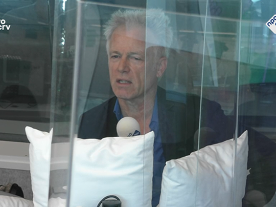 Rokus Hofstede heeft de Martinus Nijhoffprijs ontvangen