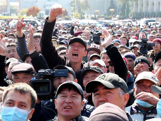 Kirgizisch machtsvacuüm na gestolen verkiezingen