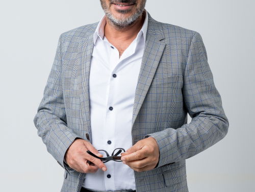 Kefah Allush, presentator