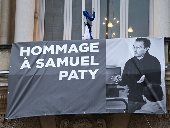 Gesprekken in de moskee na terreurdaad