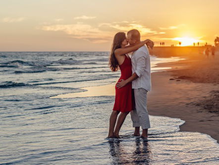 Het is zomer en de liefde hangt in de lucht