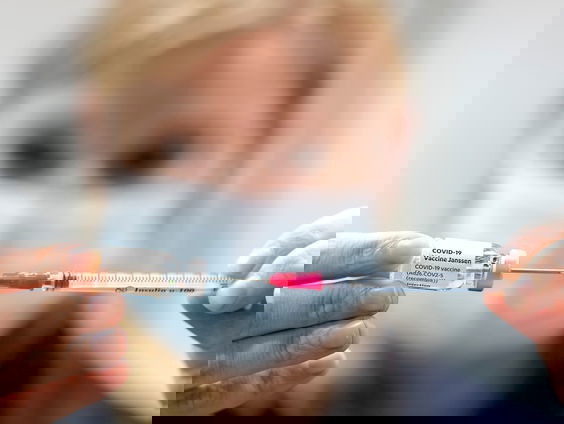 Bedrijven die een vaccinatieplicht instellen: goed idee?