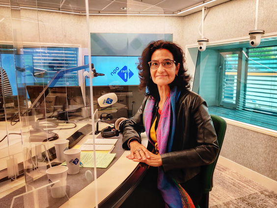 Kathleen Ferrier en Jay Pahladsingh over het presidentschap van Chan Santokhi