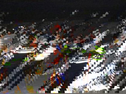 Gaan! Bezoekers van een illegaal feest moeten harder worden gestraft