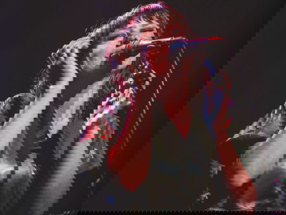 Marlene Bakker zingt Waarkhanden