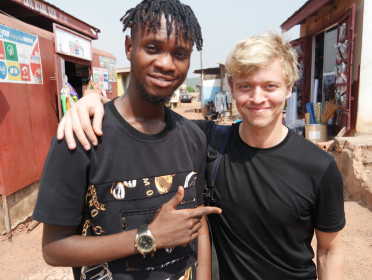 De Westerlingen: Nicolaas Veul ontmoet hindoenationalisten