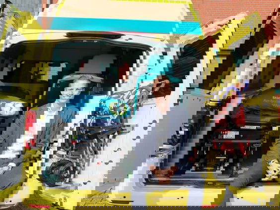 Zoon van overleden directeur stichting Ambulance Wens treedt in voetsporen van zijn vader