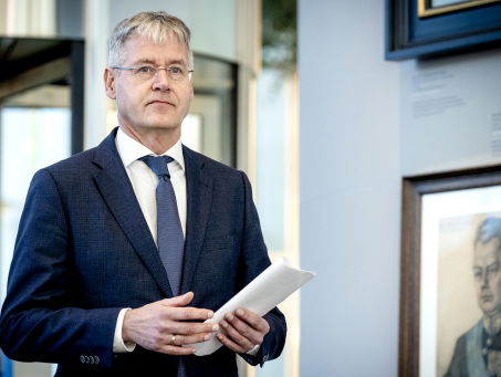 Leerlingen krijgen diploma bij goed afronden schoolexamen