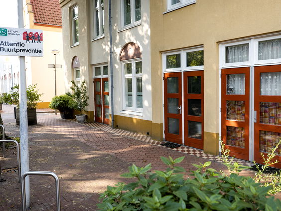 De schade opnemen in de Haagse Schilderswijk