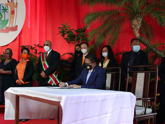 Chan Santokhi geïnstalleerd als president van Suriname