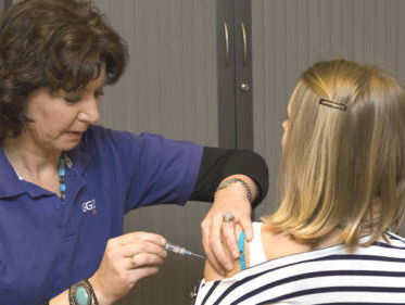 5 vragen over vaccineren zonder afspraak: “Kom niet voor je tweede prik”