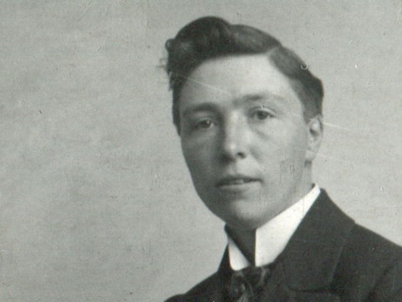 Van kunstenares naar kunstenaar, een 114 jaar oude genderverandering